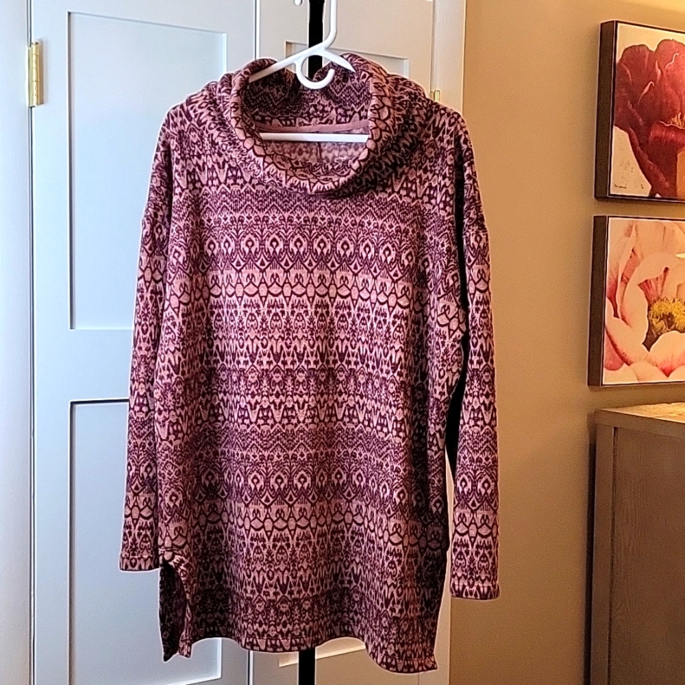 St. John's Bay Tunic Cowneck Long Sleeve Cozy Side Slit Sweater Purple & Blush
